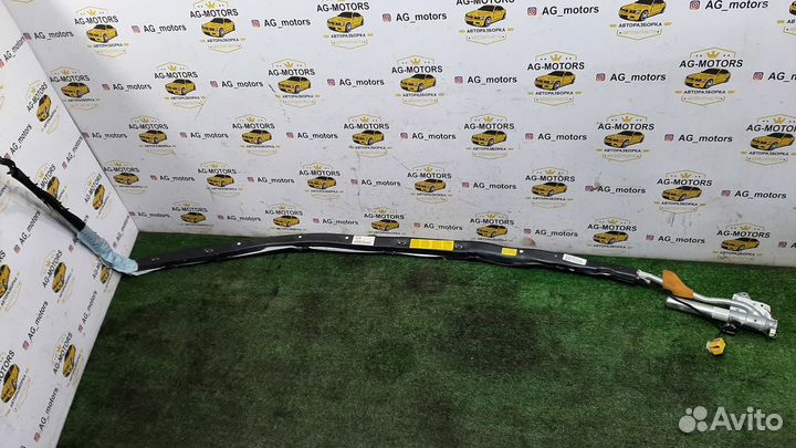 Шторка безопасности правая Volkswagen Passat B5