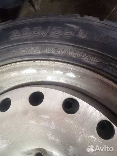 Nokian Tyres Hakkapeliitta 7 225/55 R17 100W