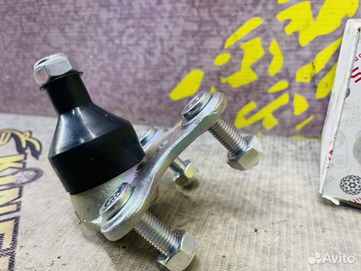 Опора шаровая левая Audi Golf Octavia Yeti Tiguan