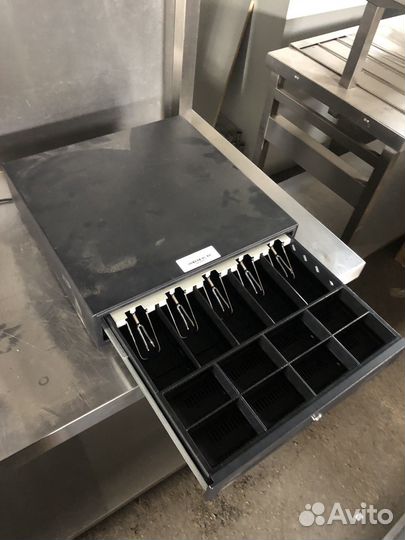 Денежный ящик