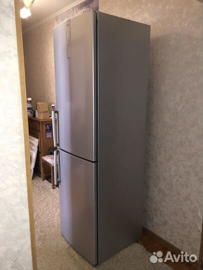 Холодильник бу Bosh