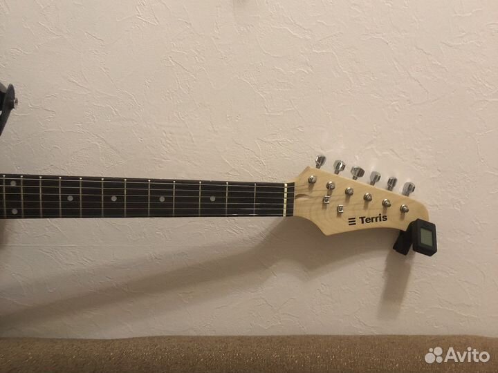 Электро гитара с комбиком