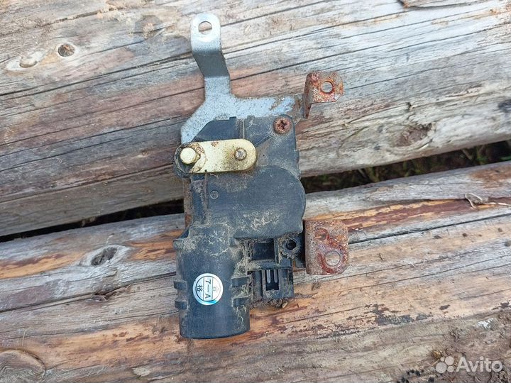 Сервопривод печки nissan primera p11