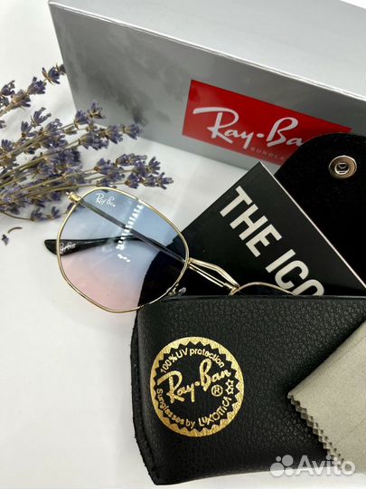 Солнцезащитные очки Ray Ban