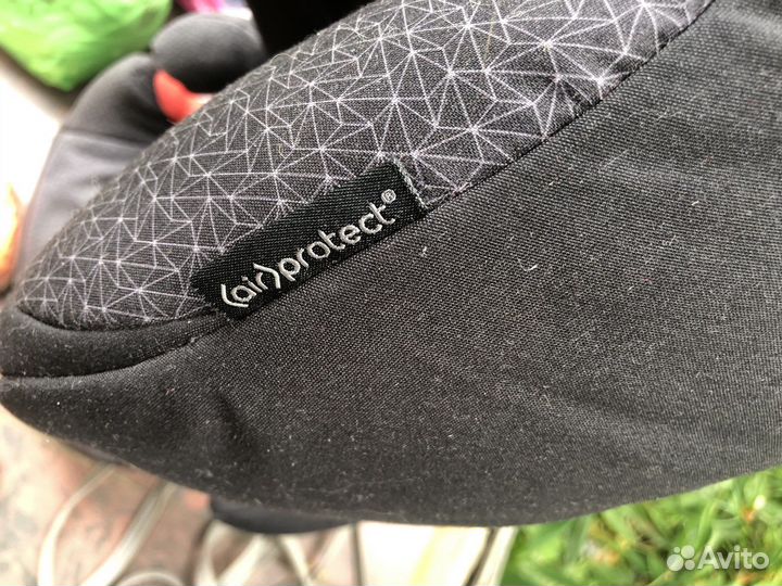 Автокресло maxi cosi rodi airprotect