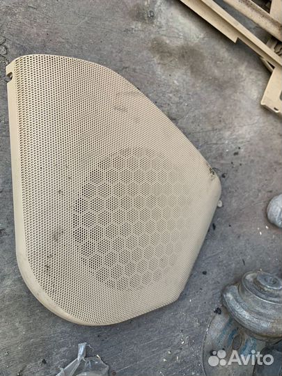 Пластиковые накладки на акустику Mercedes w221