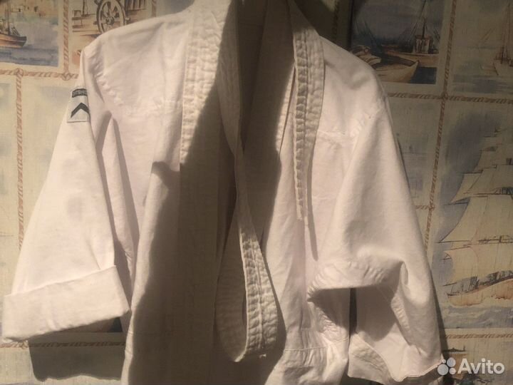 Кимоно с поясом без штанов