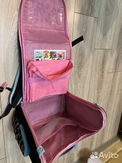 Школьный рюкзак