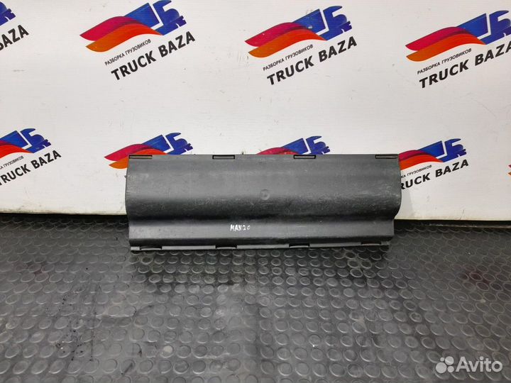 Накладка на разъёмы за кабиной