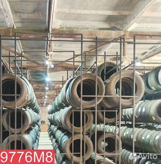 Dunlop Grandtrek SJ8 215/45 R17 85P