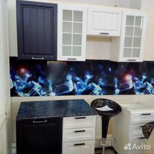 Красивая модульная кухня