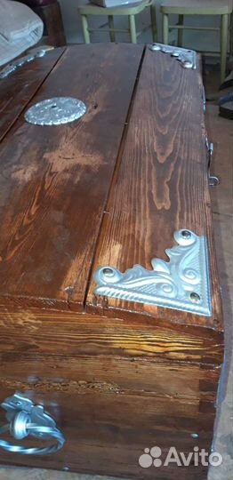 Старинный сундук