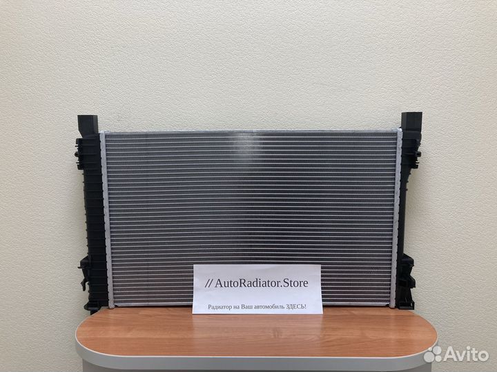 Радиатор Mercedes-Benz C-Class 00-08 / CLK-Class 0