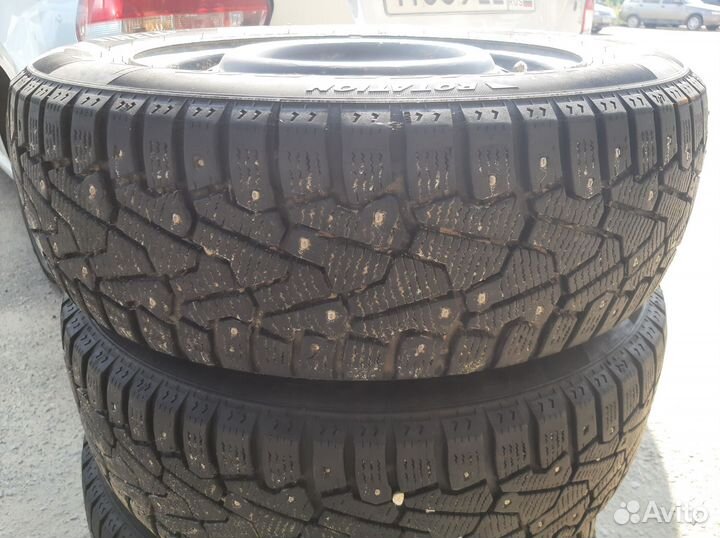 Pirelli Ice Zero 185/65 R15
