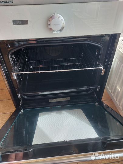 Духовой шкаф