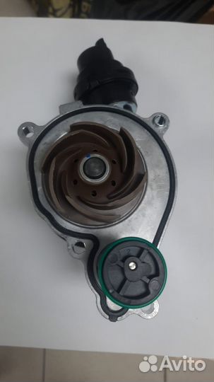11518638026 BMW насос охлаждающей жидкости origina