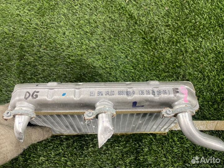 Радиатор печки Bmw X5 E70 N52B30 2008