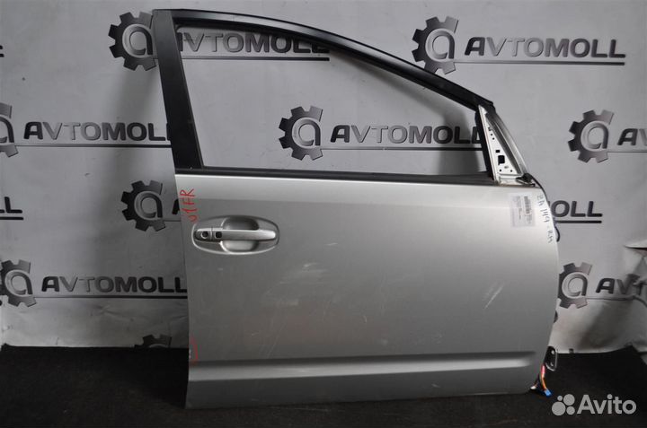 Дверь передняя правая toyota prius NHW20