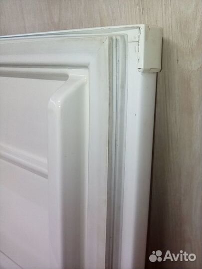 Дверца для холодильника Свияга