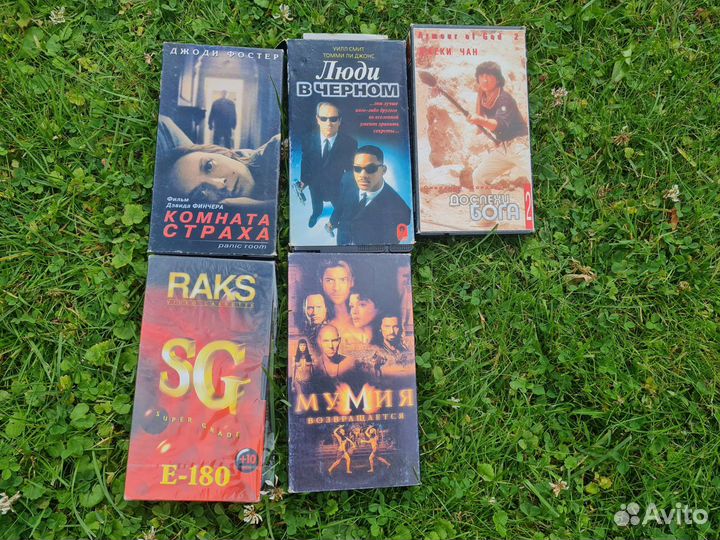 Видео кассеты. Фильмы. VHS