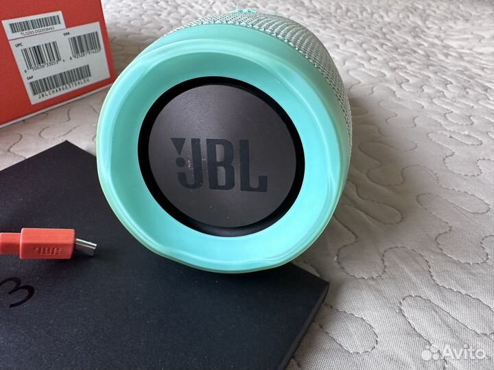 Колонка jbl charge 3 с чехлом