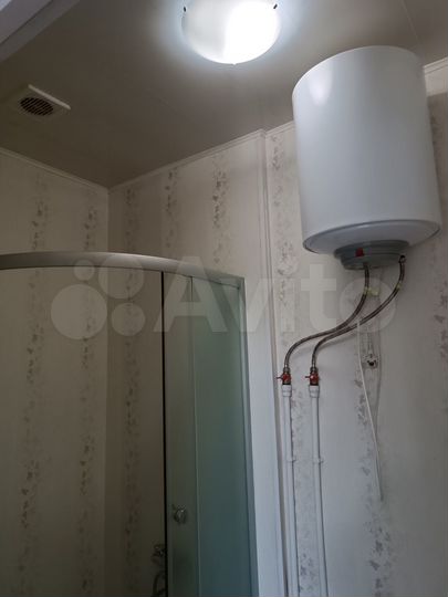 Комната 13,7 м² в 3-к., 1/2 эт.