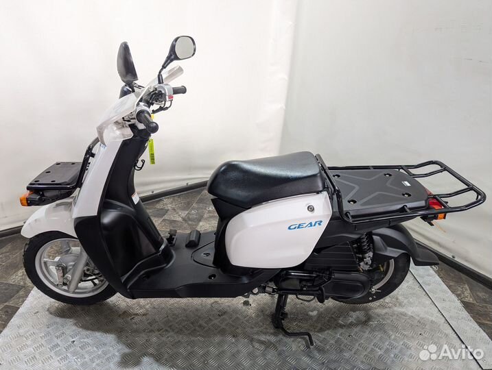 Скутер Yamaha Gear (2018г.в.)
