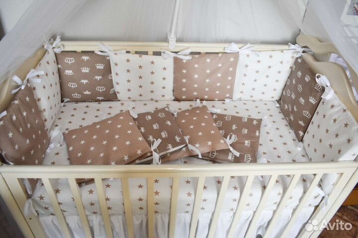 Бортики комплект в кроватку все включенно