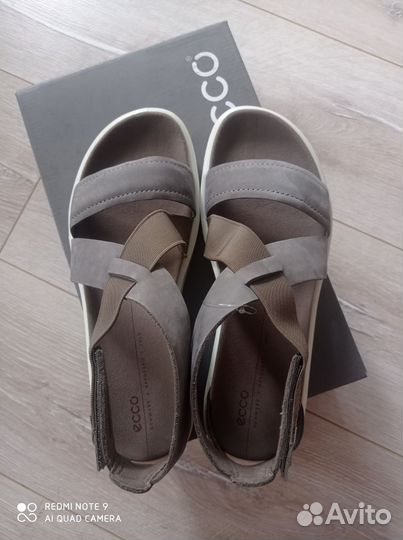 Сандалии ecco 38