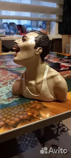 Фигурка Фредди Меркьюри