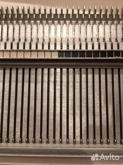 Вязальная машина « Каскад» двухфонтурная