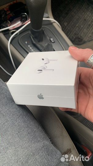 Наушники AirPods Pro