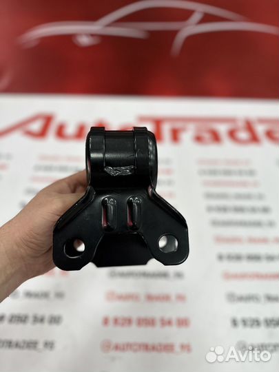 Сайлентблок поперечнего рычага ford focus 3