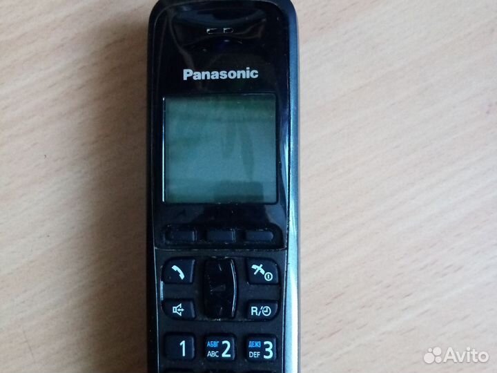Телефон panasonic