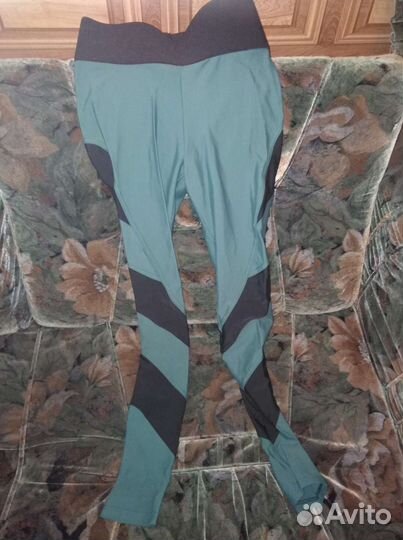 Костюм для спорта