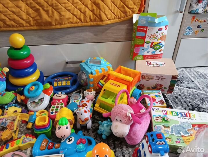 Развивающие игрушки для малышей