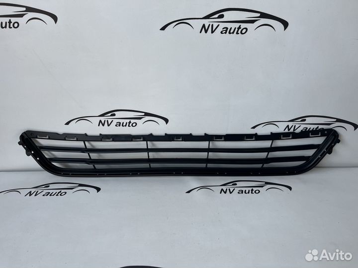 Ford mondeo 5 решётка в бампер нижняя 15-19