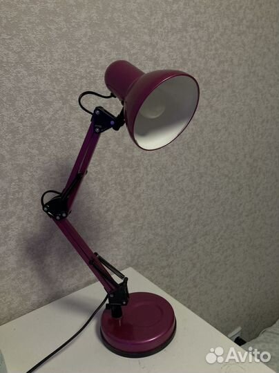 Лампа настольная
