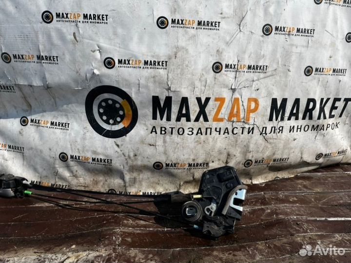 Замок двери задн прав Suzuki Grand Vitara 2008
