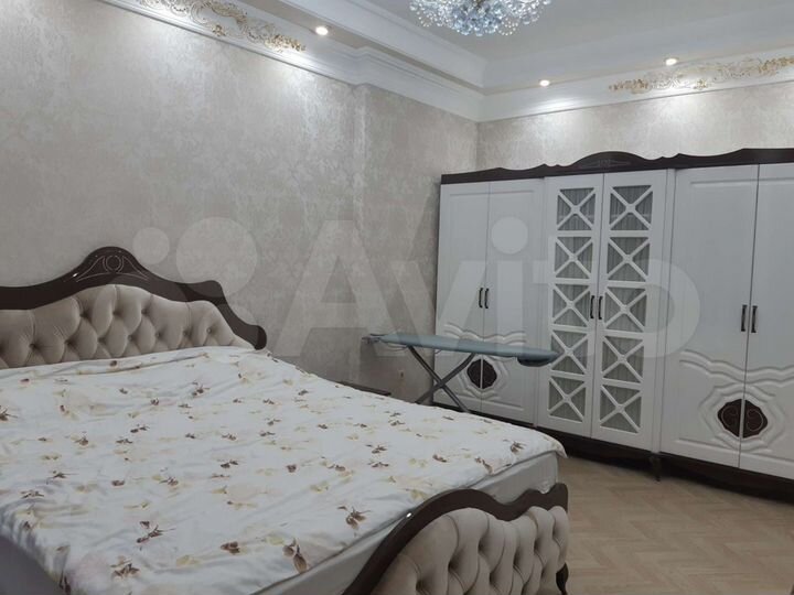 2-к. квартира, 65 м², 3/13 эт.