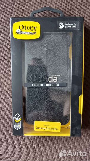 Неубиваемый чехол Otterbox Strada на Samsung S10e