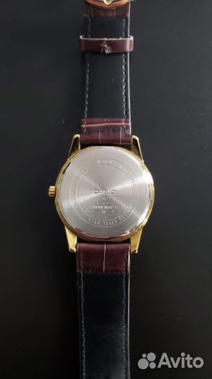 Наручные часы casio