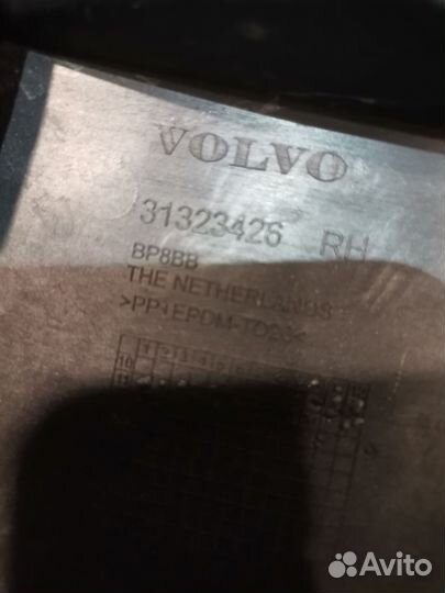 Кронштейн форсунки фароомывателя volvo s60