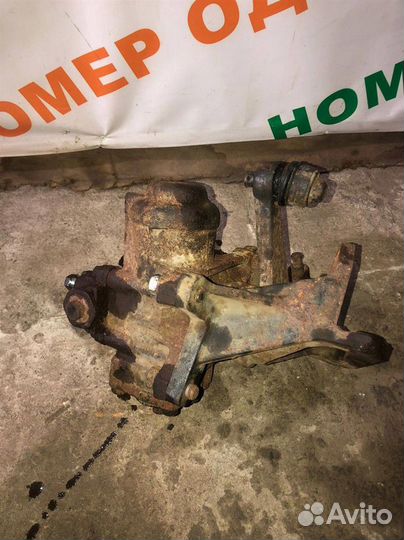 Рулевой редуктор,сошка Toyota Coaster-Тойота Коас