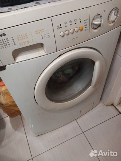 Стиральная машина автомат Занусси неиспр