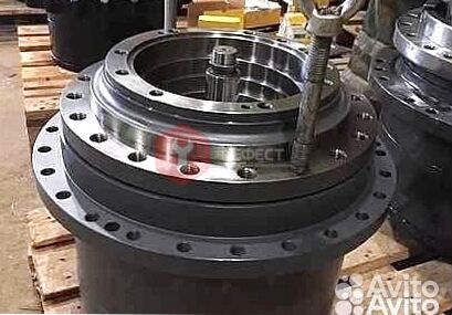 Бортовой редуктор Doosan DX255LC