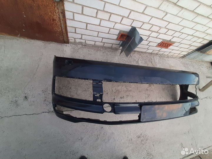 Передний бампер T6