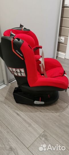 Детское автокресло maxi cosi nomadred