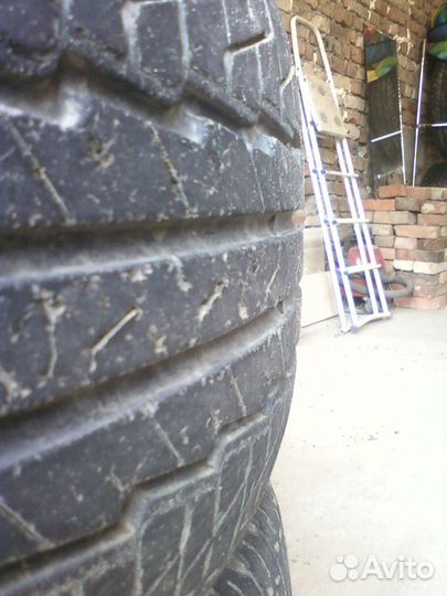 Kumho Road Venture ST KL16 235/65 R17