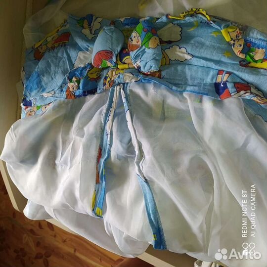 Балдахин с бортиками в детскую кроватку